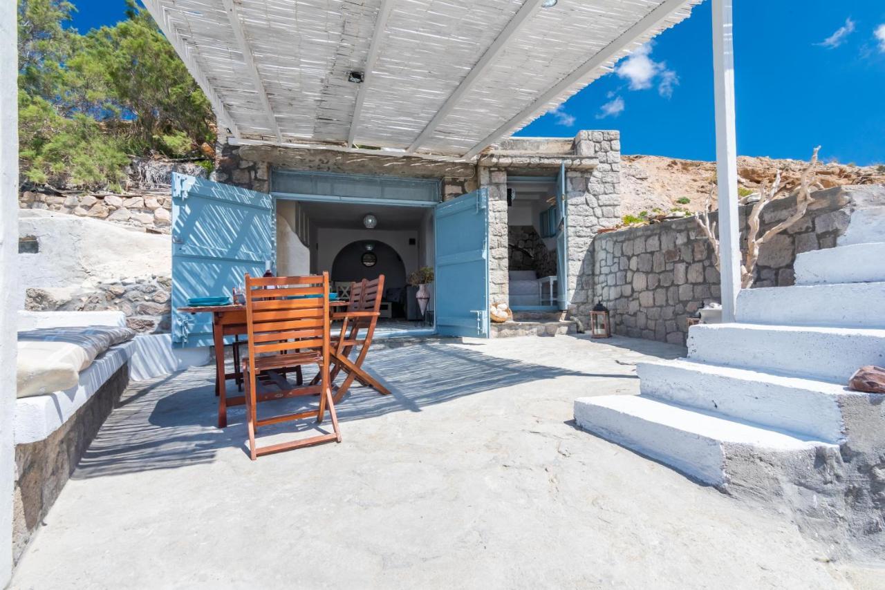 Sarakiniko Boat House Villa Mandrakia Exterior photo